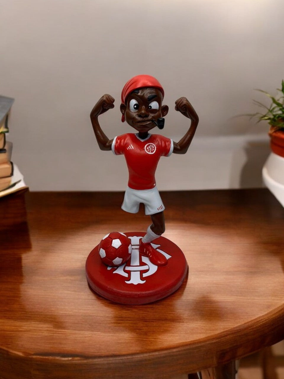Estátua Mascote Saci do Internacional